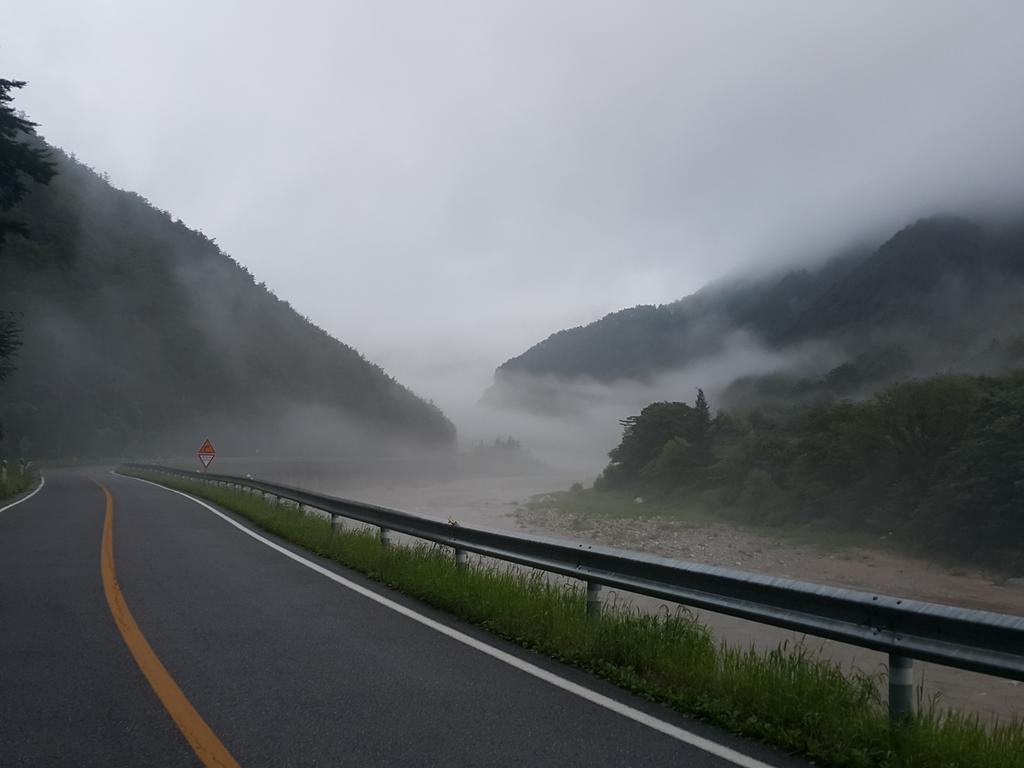 Pyeongchang River House Екстериор снимка